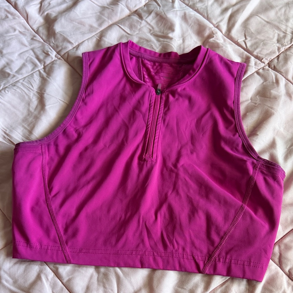 Nike Women's Fuchsia Crop Top